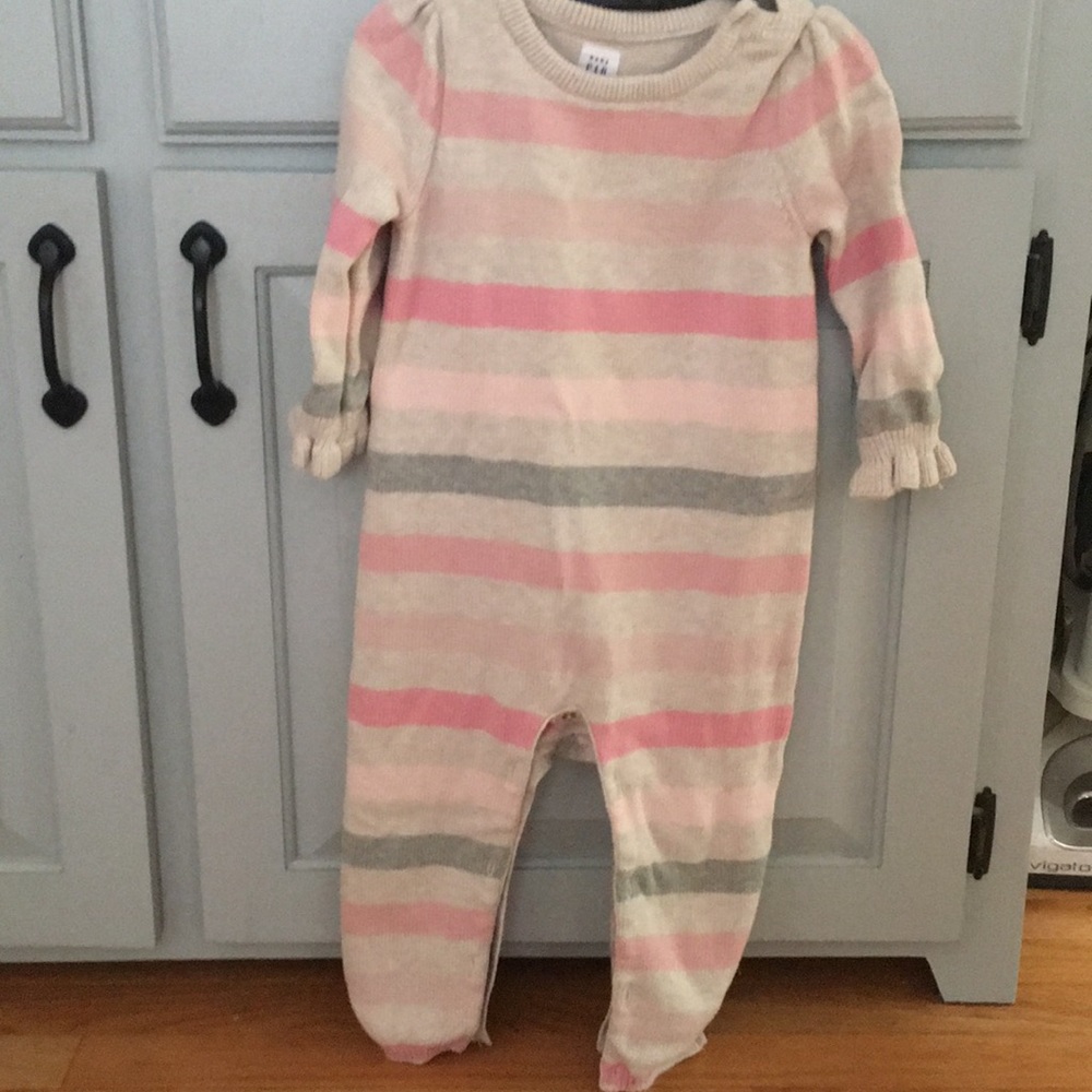 Baby gap sweater onesie 18-24months